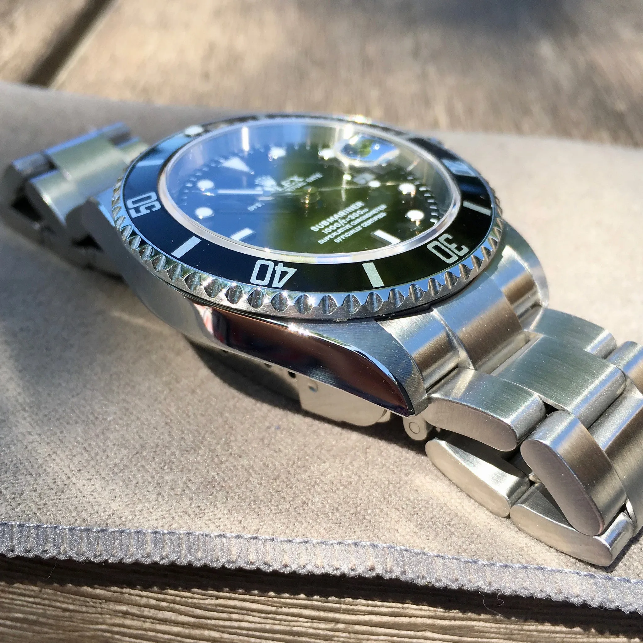 2004 Rolex Submariner 16610 Date Steel "F" Serial Wristwatch MINT FULL KIT