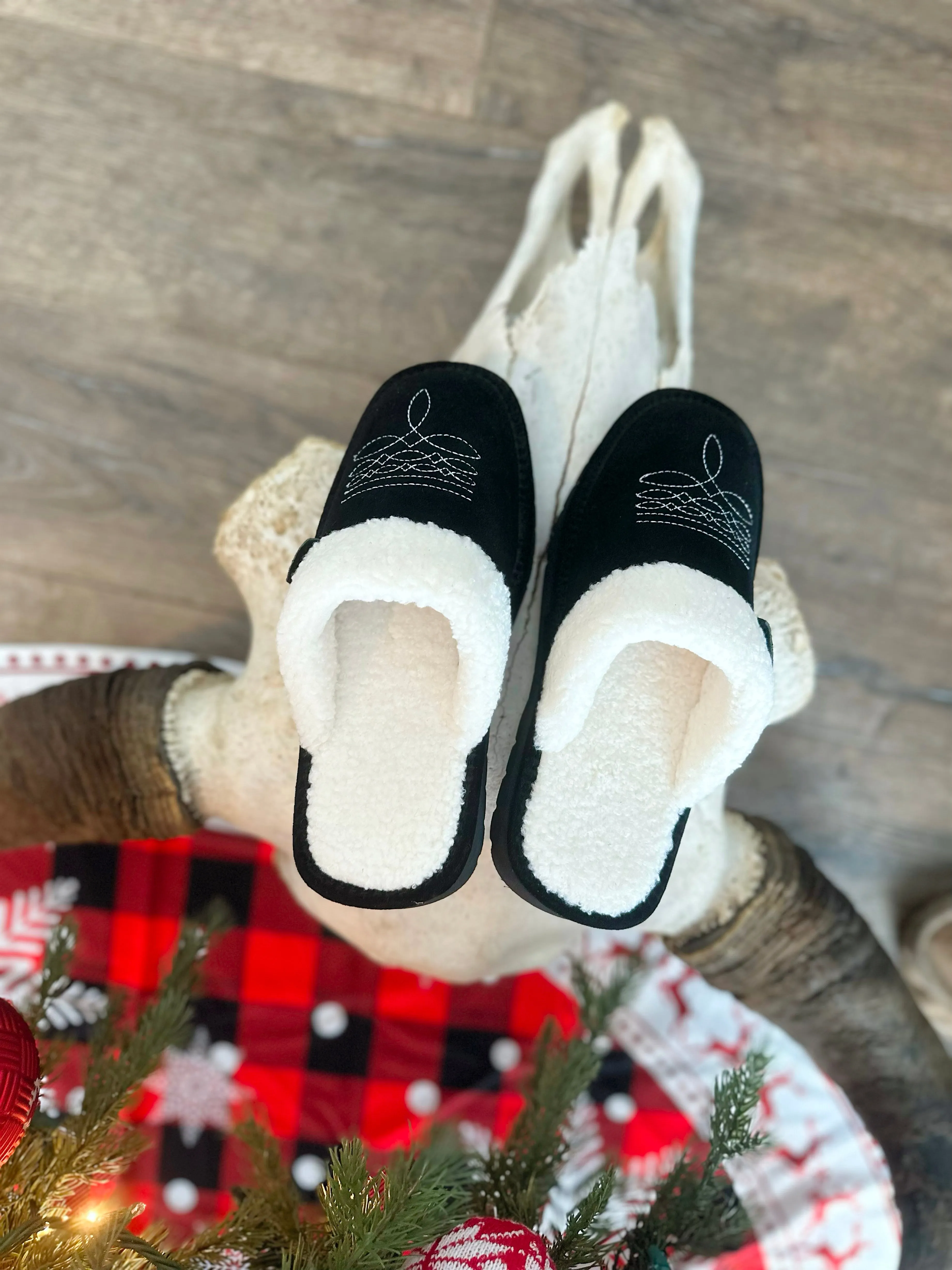 Dolly Bootstitch Slippers - Black