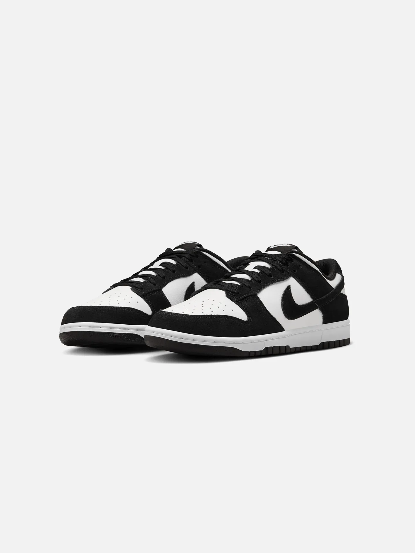Dunk Low "Suede Panda"