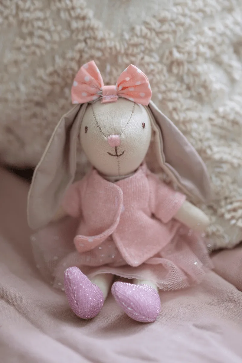 Great Pretenders - Clover the Bunny Mini Doll