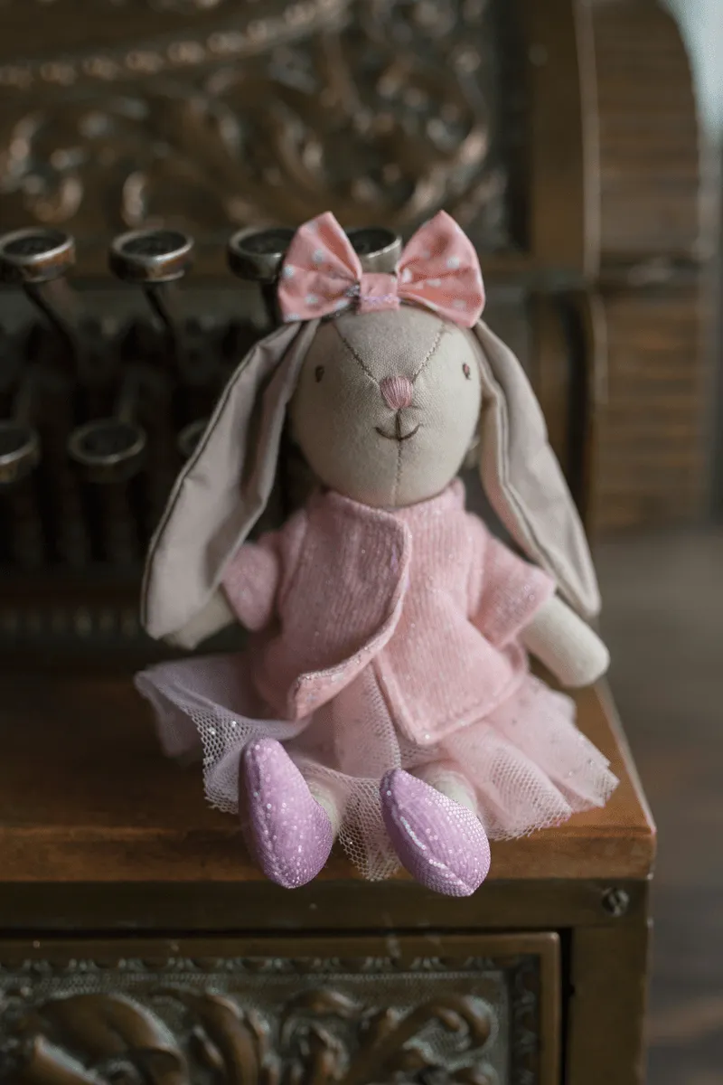 Great Pretenders - Clover the Bunny Mini Doll