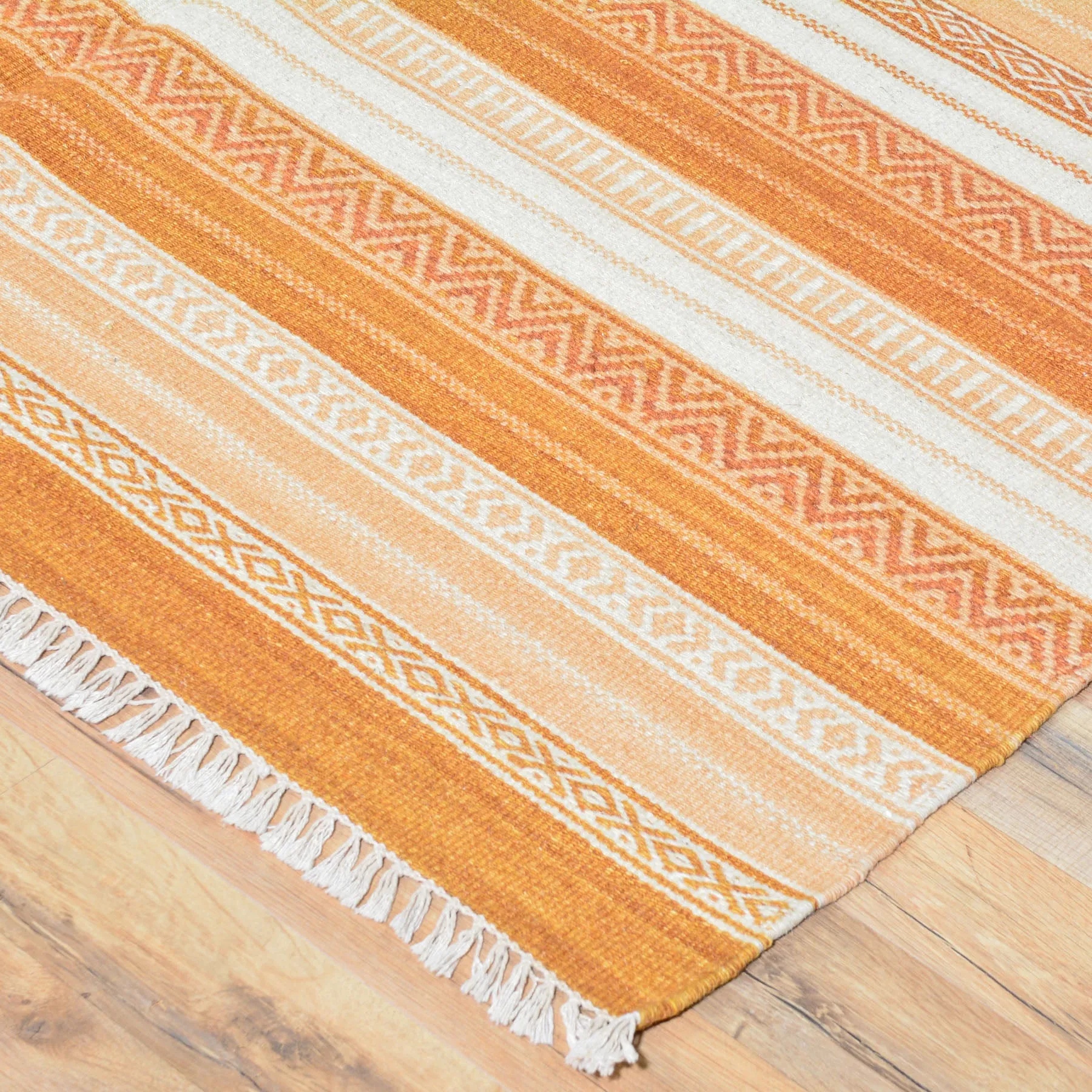 Hand-Woven Handmade Striped Kilim Flatweave Wool Rug (Size 5.1 X 8.1) Brral-3810