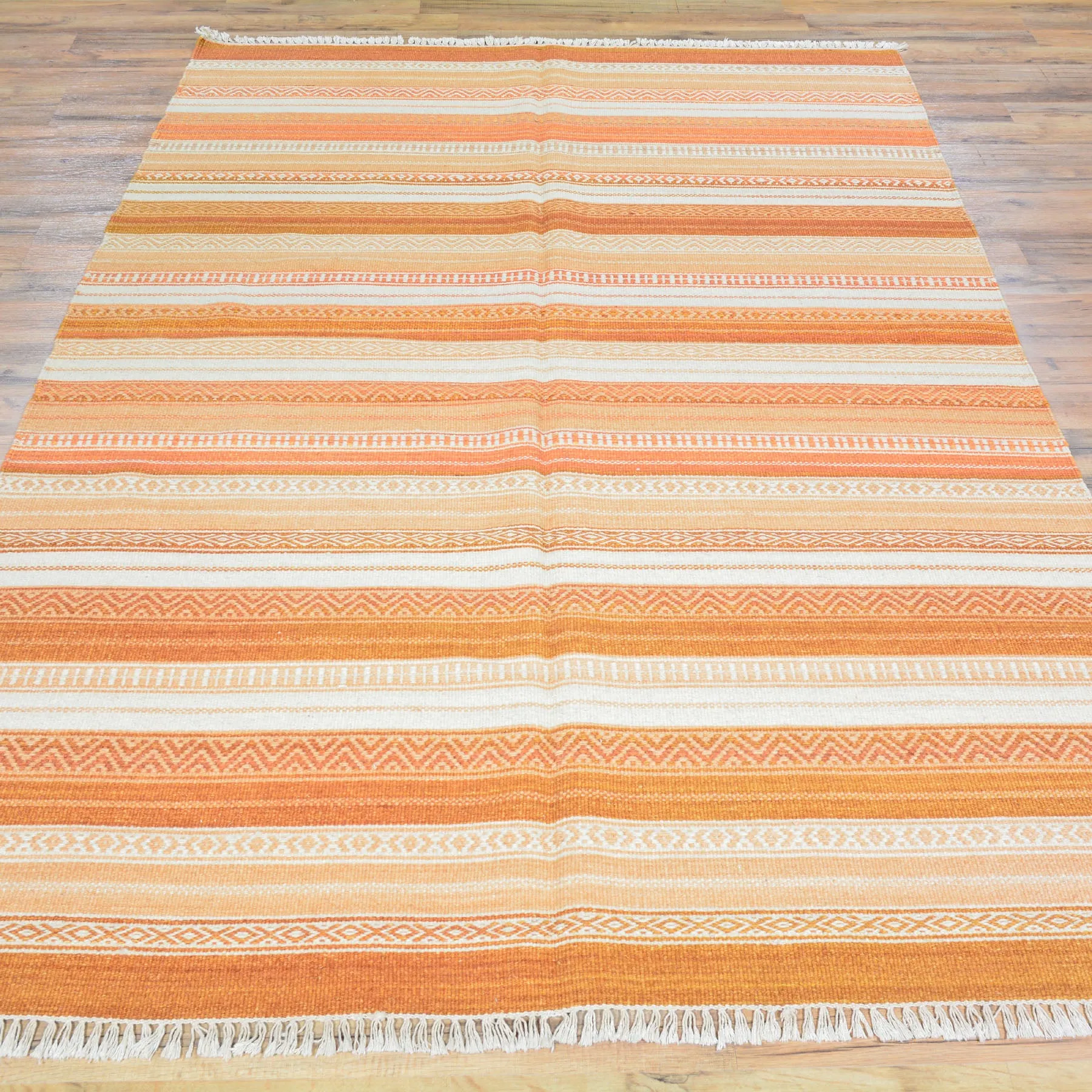 Hand-Woven Handmade Striped Kilim Flatweave Wool Rug (Size 5.1 X 8.1) Brral-3810