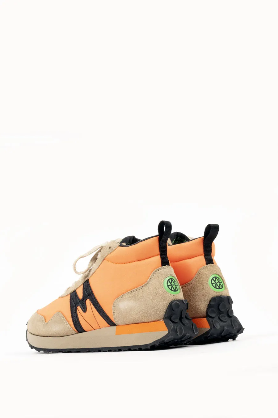 KARHU VYNER M-RUNNER SMOKE GRAY NECTARINE