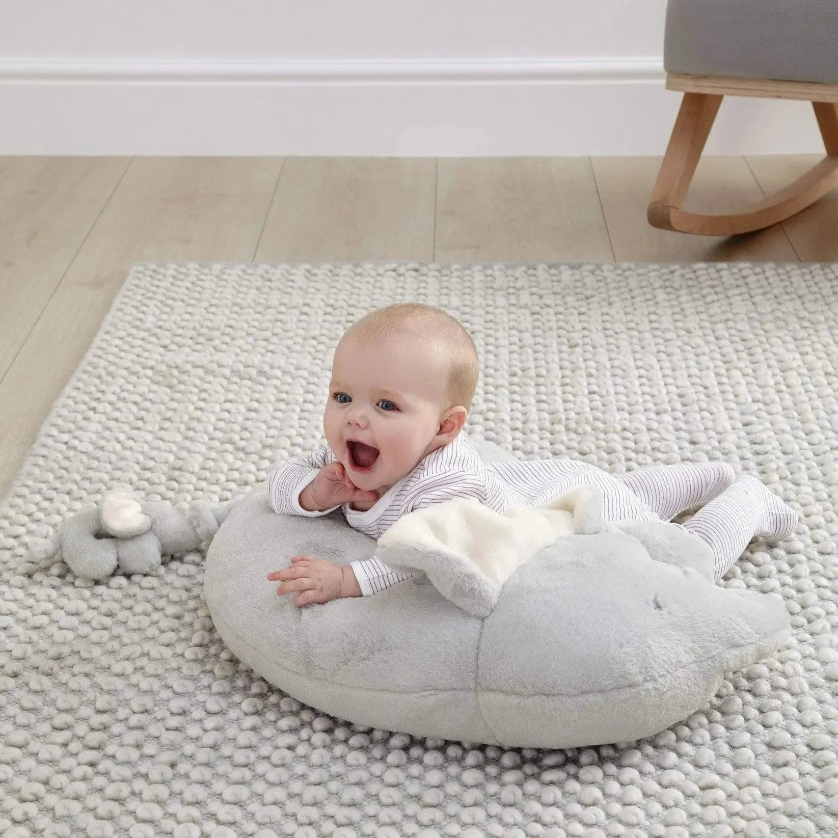 Mamas & Papas Snuggle Elephant