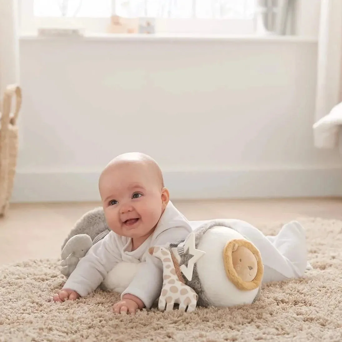 Mamas & Papas 'Welcome to the World' Safari Tummy Time Roll - Grey