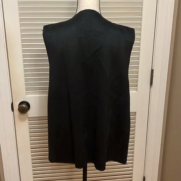Royal Standard Fur and Suede Vest in Black, Size Small/Medium, NWT