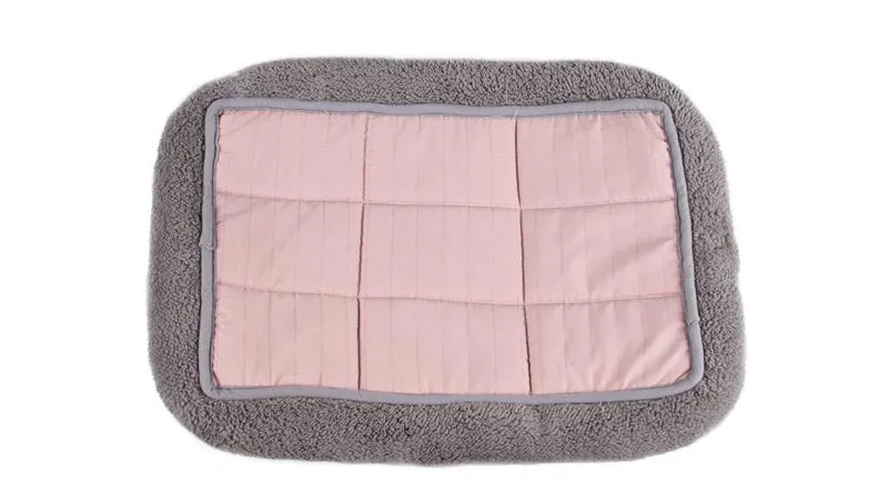 Soft Blanket Bed