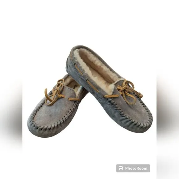 Ugg Dakota slippers size 13/1 in excellent condition