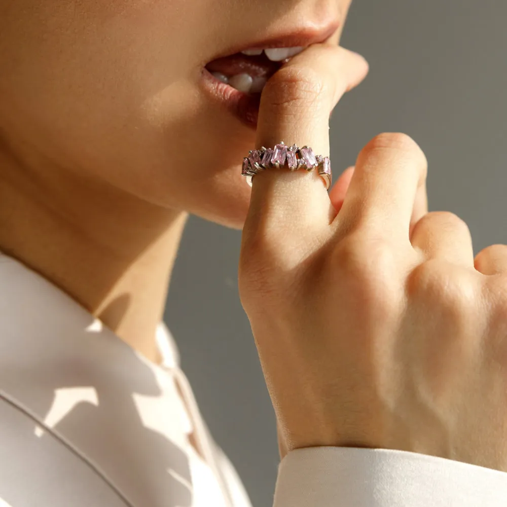 Vire/Cuteness Ring With 7 Stones