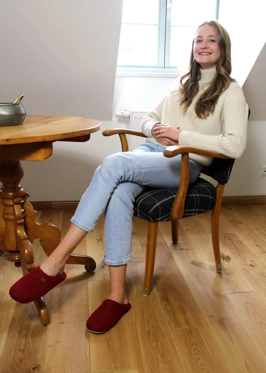 WoolFit® Handmade Guest Slippers Tibet